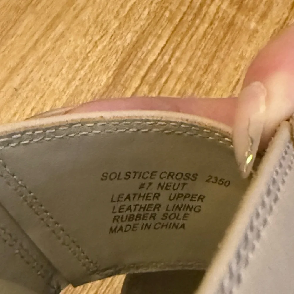 Women’s ABEO Solstice Cross Slide Cuban Sand size 7